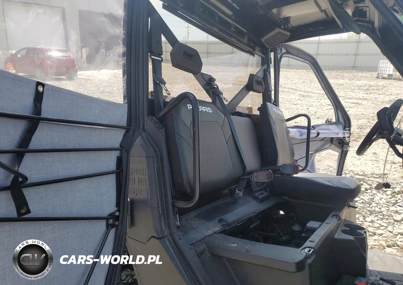 2023 Polaris Ranger 1000 Utility Vehicle VIN:3NSTAE990PH357329 - 6