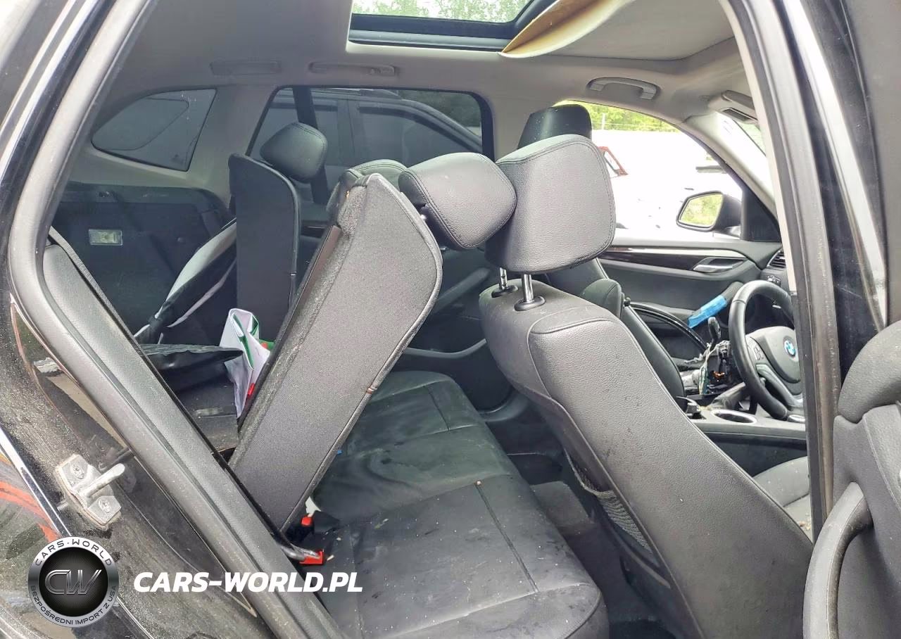 2013 BMW X1 xDrive28I VIN:WBAVL1C57DVR87308 - 10