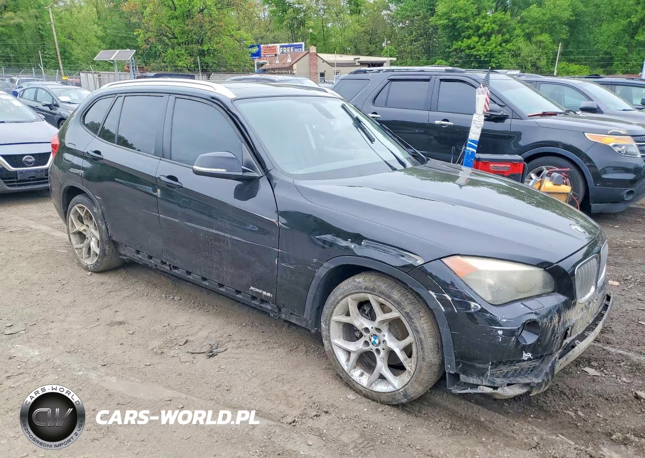 2013 BMW X1 xDrive28I VIN:WBAVL1C57DVR87308 - 4