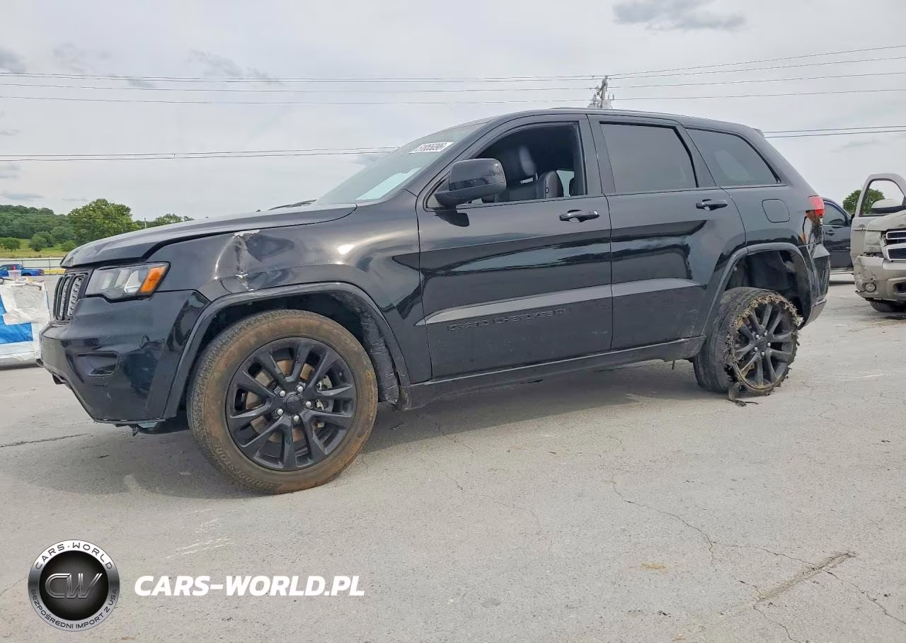 2022 Jeep Grand Cherokee Laredo E