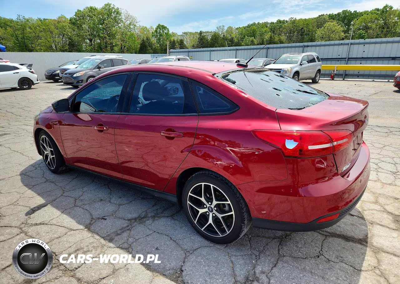 2017 Ford Focus Sel VIN:1FADP3H26HL218979 - 2