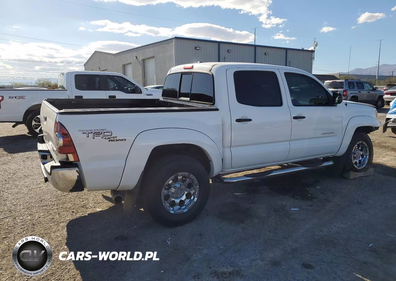 2011 Toyota Tacoma Double Cab Prerunner VIN:3TMJU4GN4BM109918 - 3