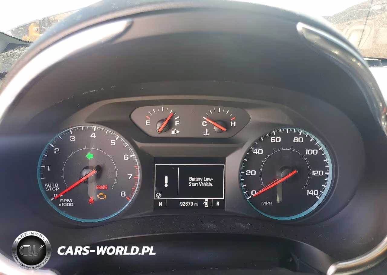 2019 Chevrolet Malibu Lt VIN:1G1ZD5ST0KF107879 - 9