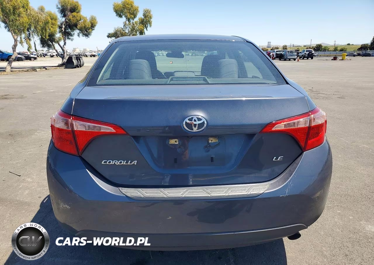 2019 Toyota Corolla Le VIN:5YFBURHE8KP856799 - 6