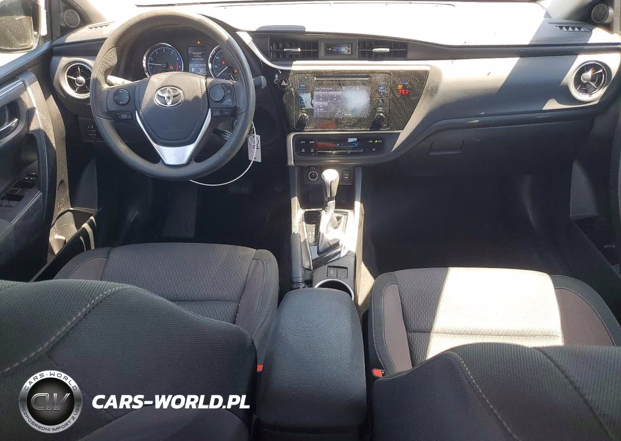 2019 Toyota Corolla Le VIN:5YFBURHE8KP856799 - 8