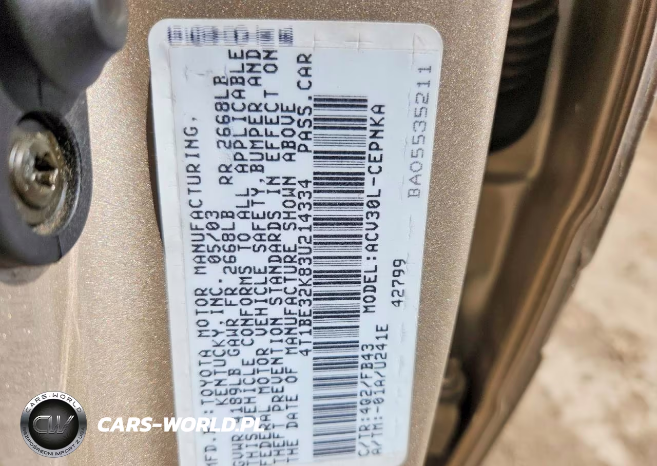 2003 Toyota Camry Le VIN:4T1BE32K83U214334 - 12