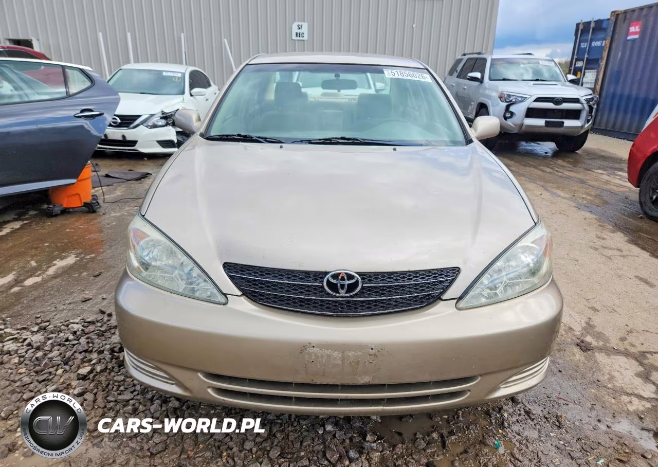 2003 Toyota Camry Le VIN:4T1BE32K83U214334 - 5