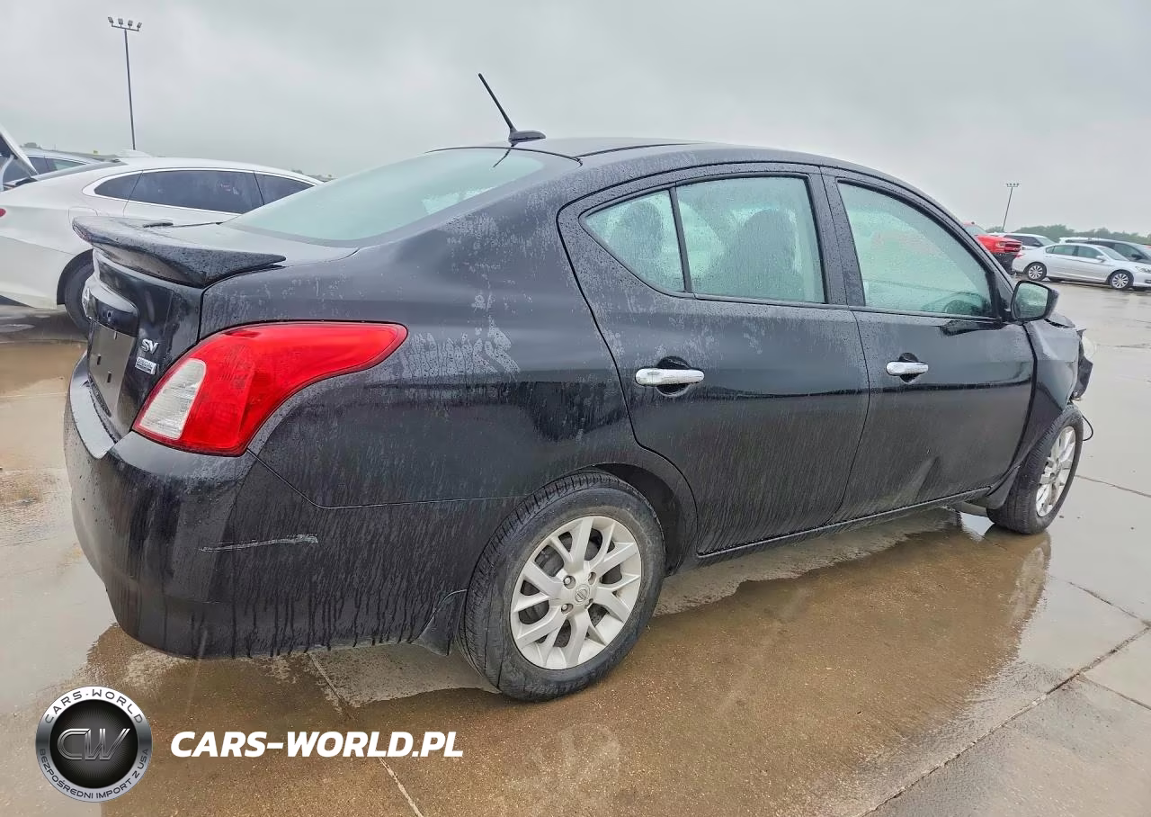 2018 Nissan Versa VIN:3N1CN7APXJL803425 - 3