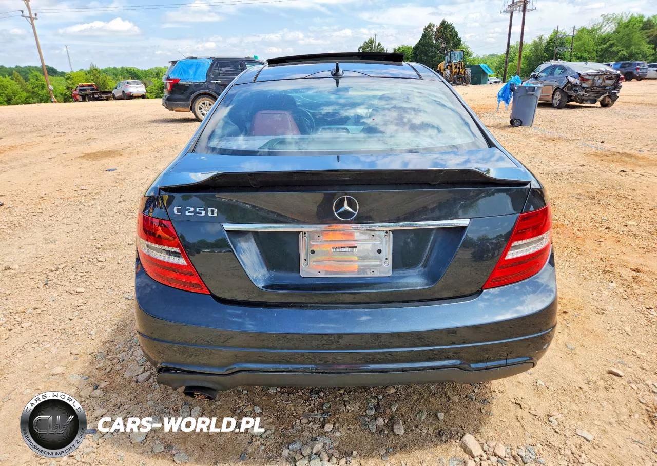 2012 Mercedes-Benz C 250 VIN:WDDGJ4HB8CF929806 - 6