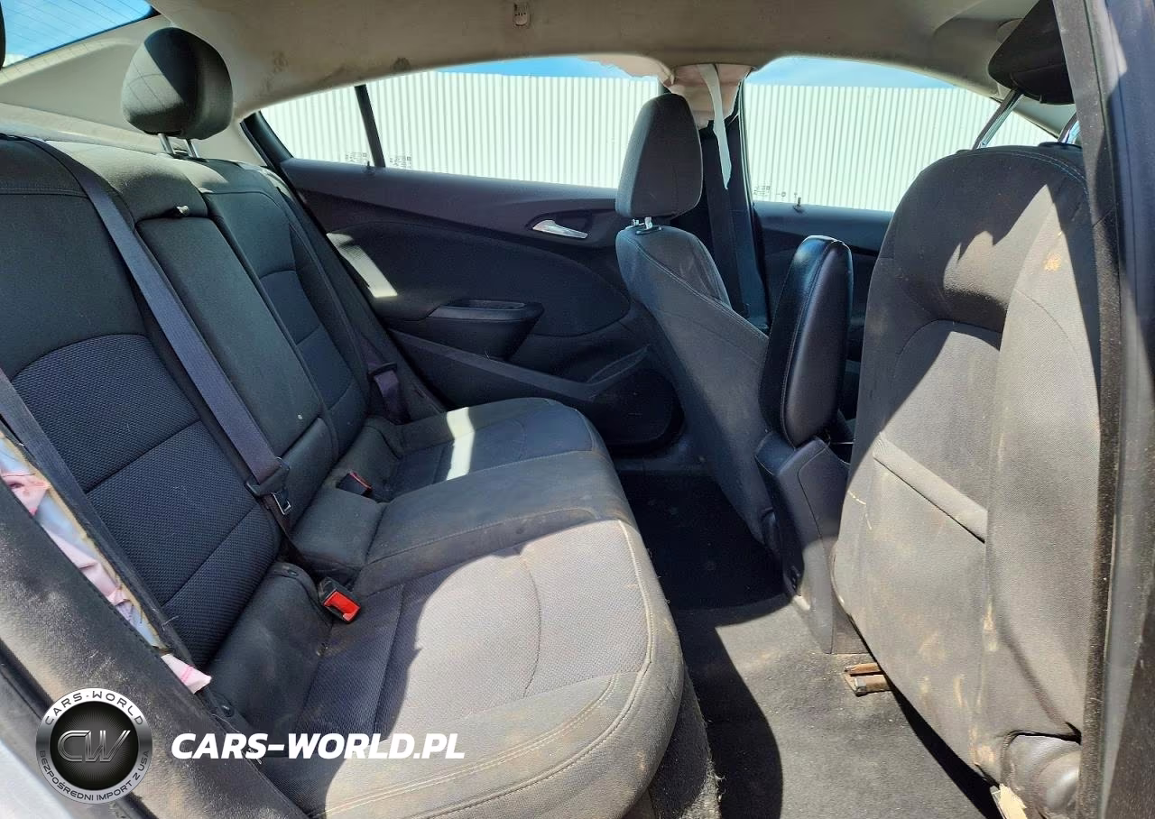 2017 Chevrolet Cruze Lt VIN:1G1BE5SM2H7191584 - 10