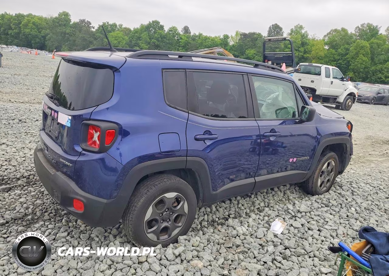 2018 Jeep Renegade Sport VIN:ZACCJBAB8JPH49338 - 3