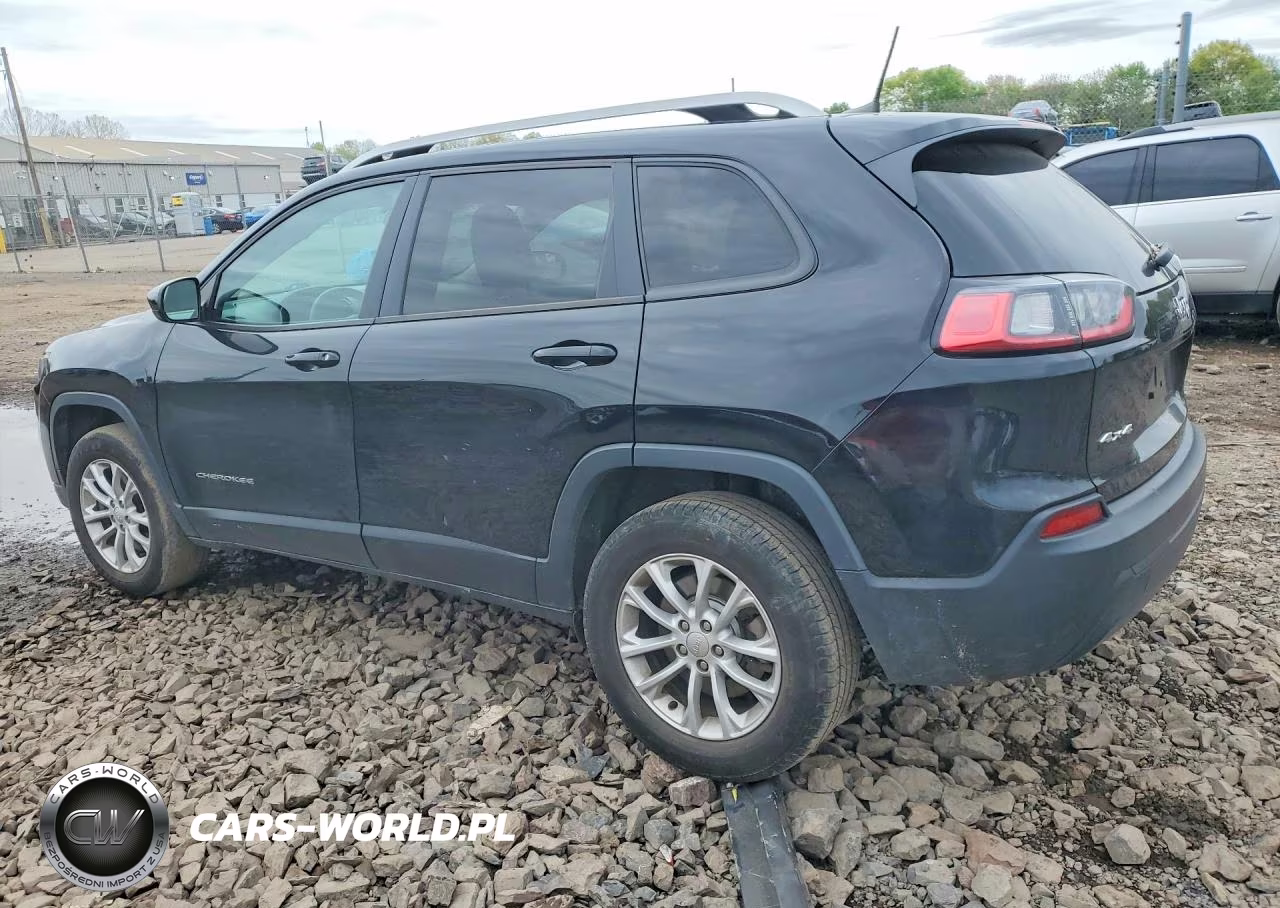 2020 Jeep Cherokee Latitude VIN:1C4PJMCB9LD560354 - 2