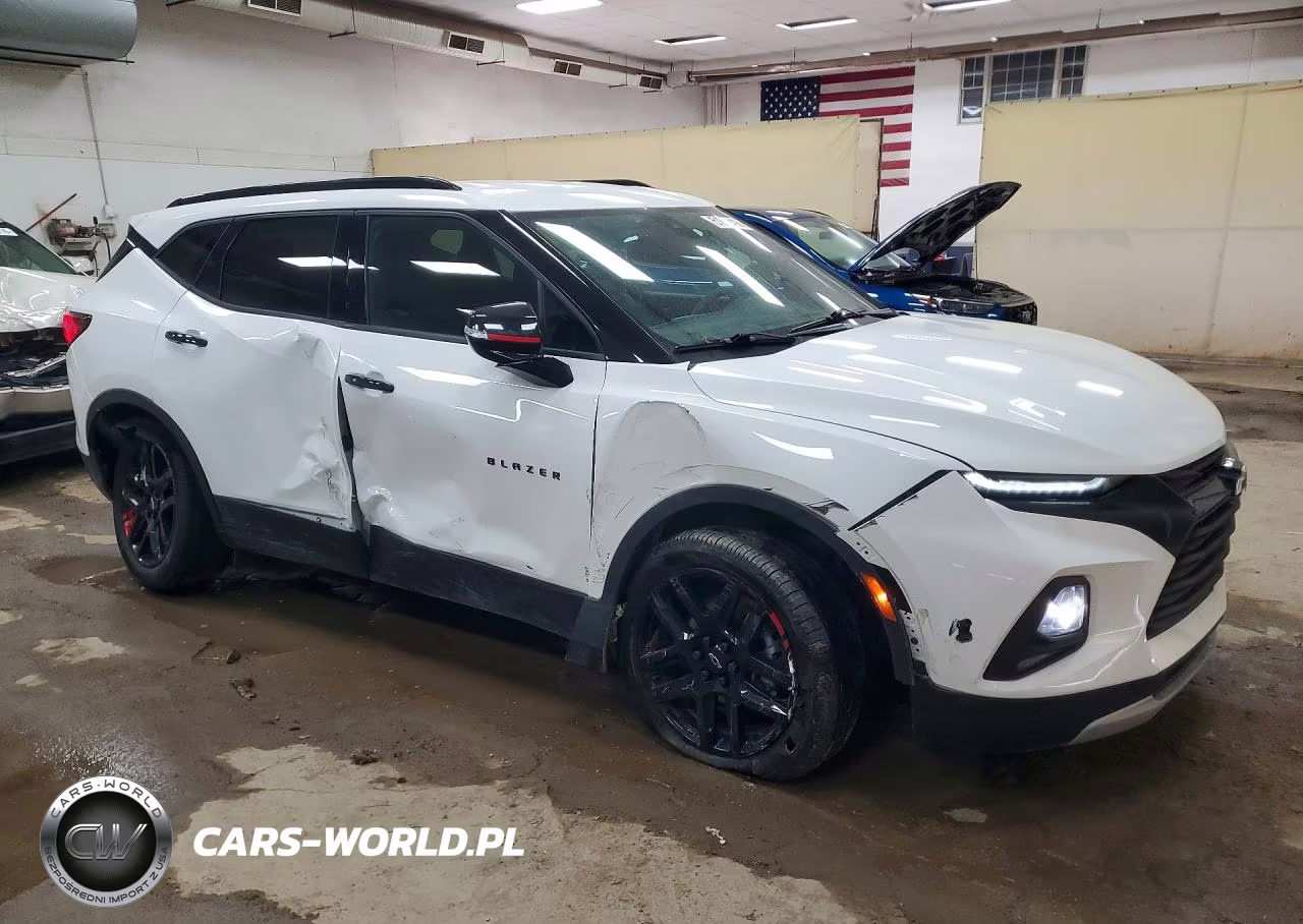 2022 Chevrolet Blazer 2Lt VIN:3GNKBCR40NS122570 - 4
