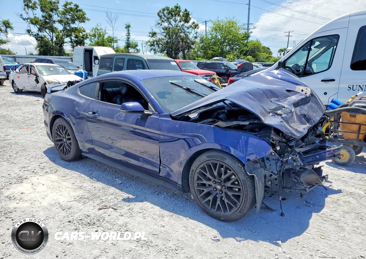 2018 Ford Mustang VIN:1FA6P8TH7J5167469 - 4