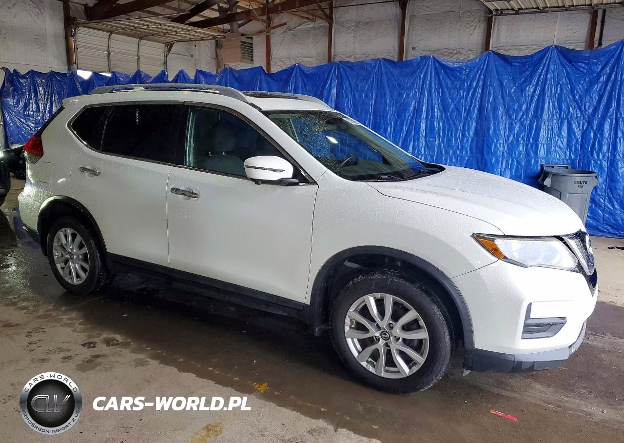 2017 Nissan Rogue Sv VIN:5N1AT2MV0HC766636 - 4