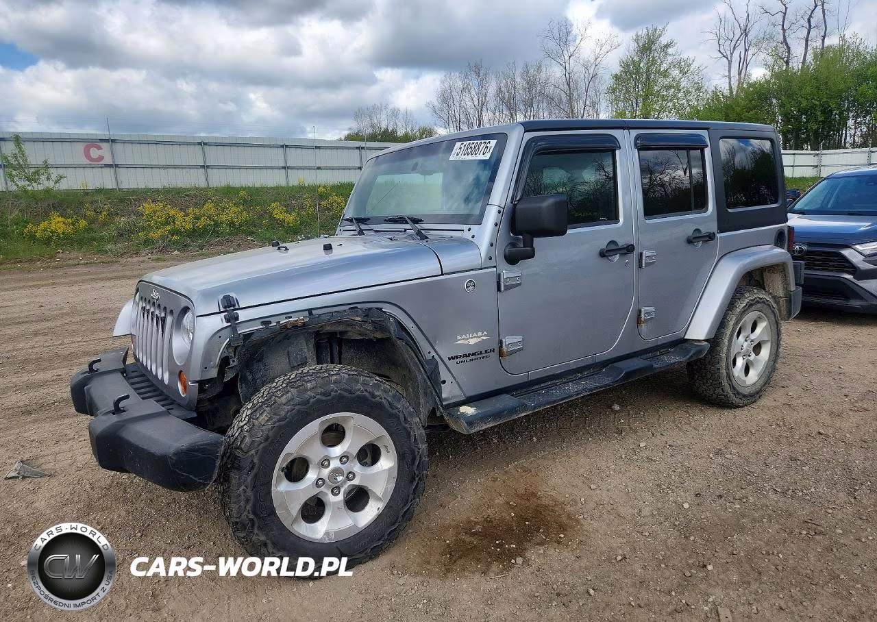 2013 Jeep Wrangler Unlimited Sahara