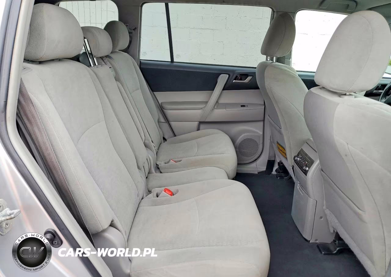 2013 Toyota Highlander Plus VIN:5TDBK3EH2DS189157 - 11
