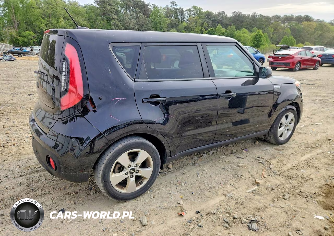 2018 Kia Soul Base VIN:KNDJN2A2XJ7554043 - 3