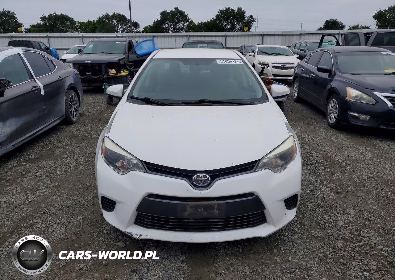 2015 Toyota Corolla Le VIN:5YFBURHE4FP312550 - 5