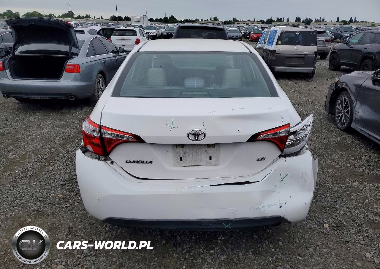2015 Toyota Corolla Le VIN:5YFBURHE4FP312550 - 6