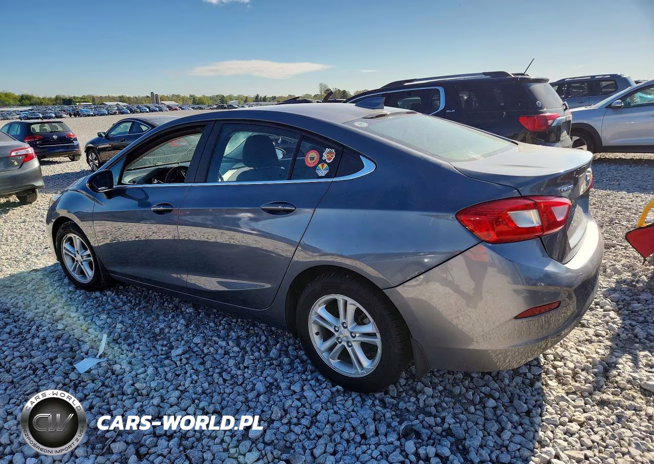 2018 Chevrolet Cruze Lt VIN:1G1BE5SM8J7114434 - 2