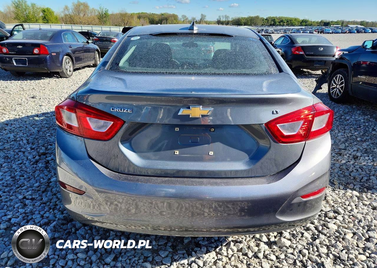 2018 Chevrolet Cruze Lt VIN:1G1BE5SM8J7114434 - 6