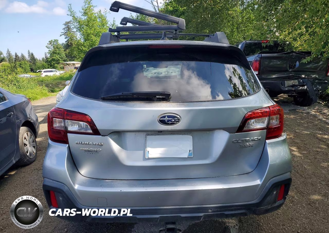 2019 Subaru Outback 3.6R Limited VIN:4S4BSENC9K3322457 - 6