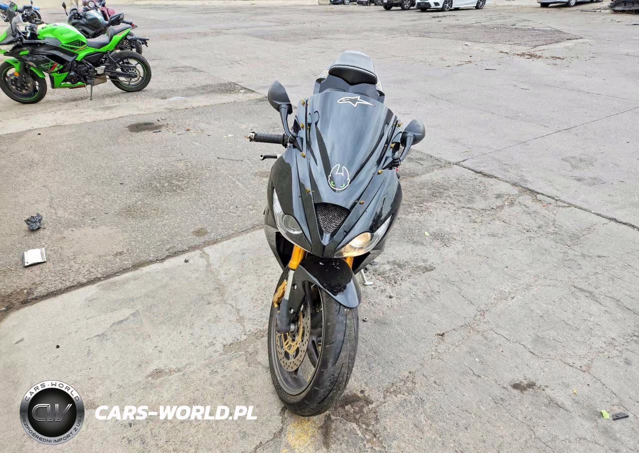 2007 Triumph Motorcycle Daytona 675 VIN:SMTD00NS37J300357 - 2