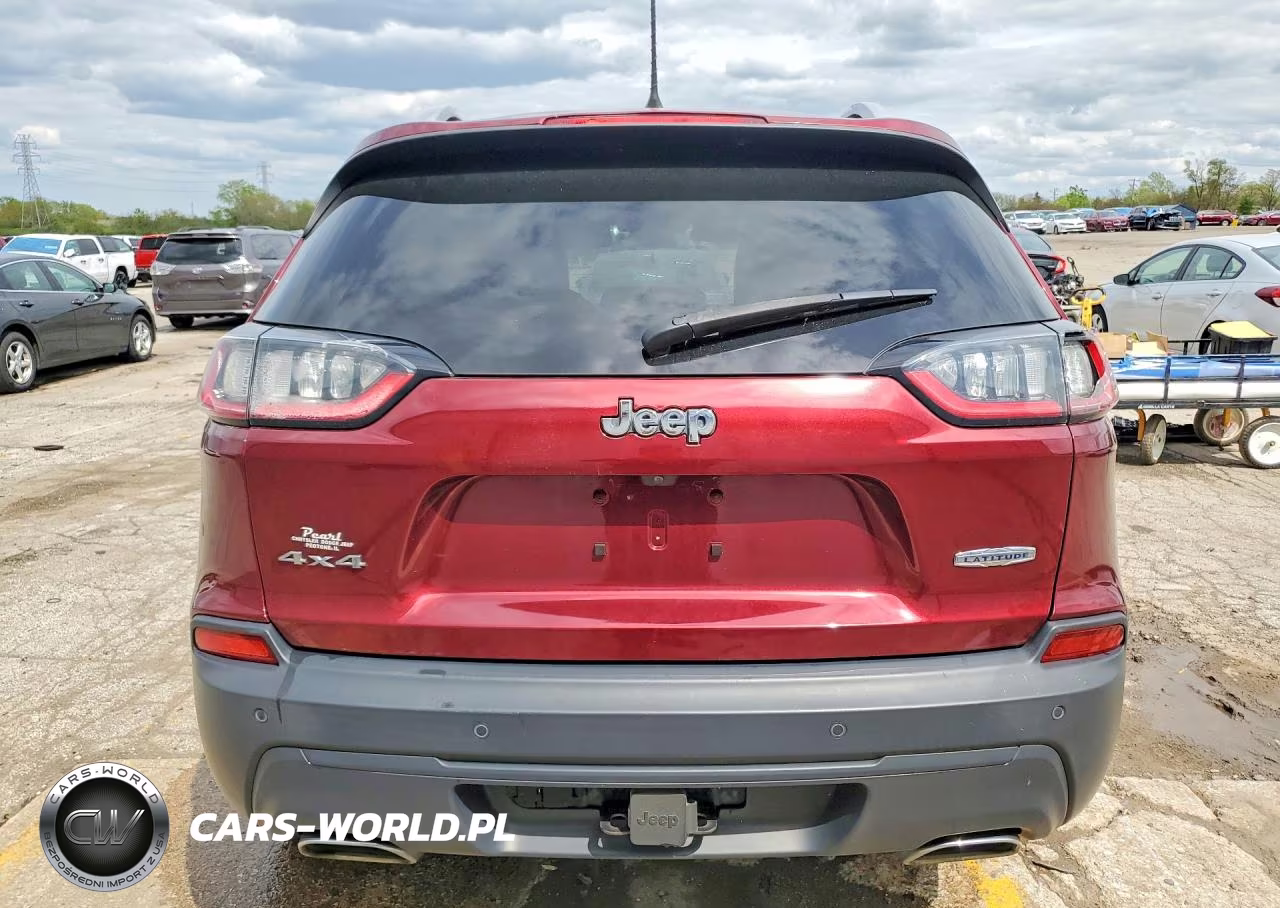 2019 Jeep Cherokee Latitude Plus VIN:1C4PJMLX2KD113584 - 6