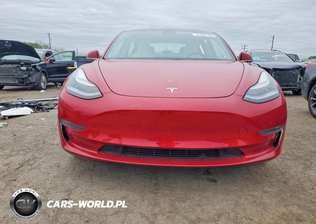 2018 Tesla Model 3 VIN:5YJ3E1EB1JF100741 - 5