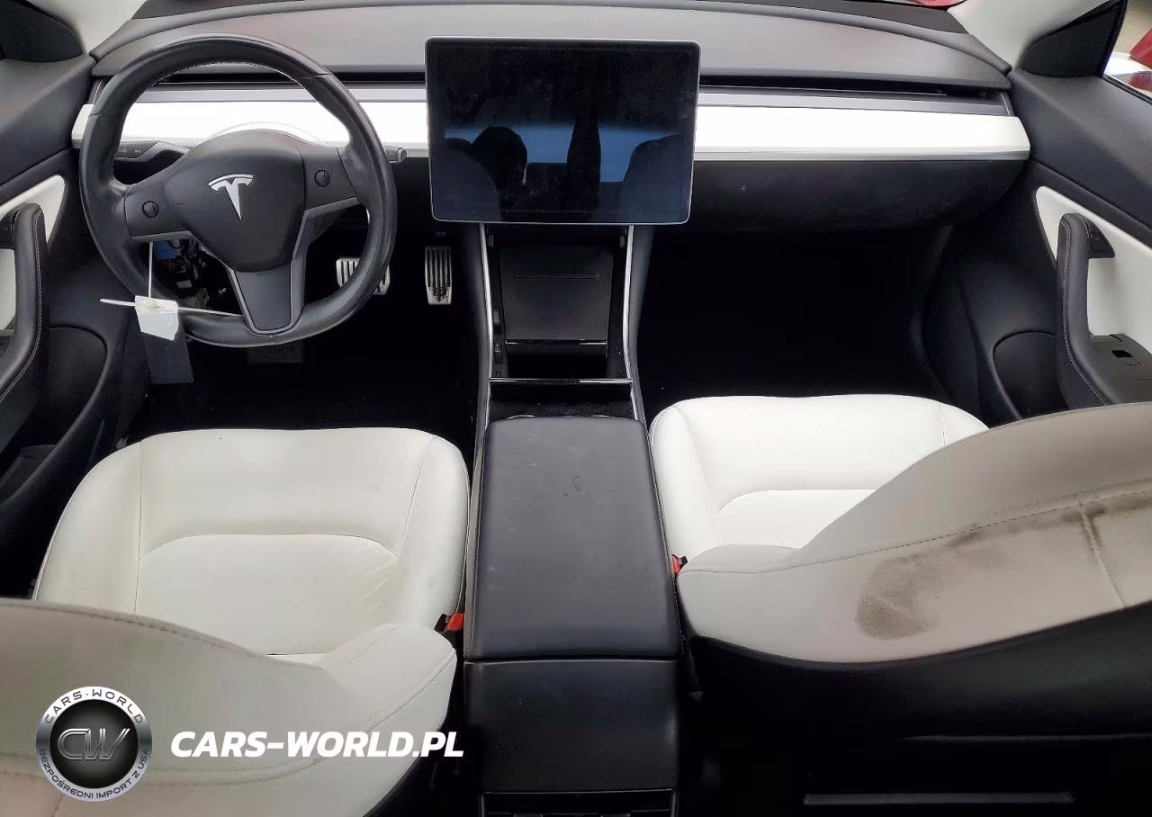 2018 Tesla Model 3 VIN:5YJ3E1EB1JF100741 - 8