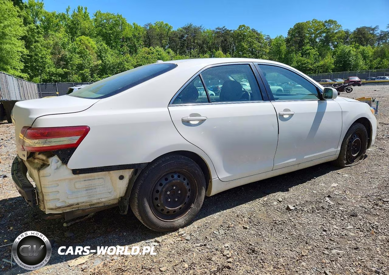 2010 Toyota Camry Le VIN:4T1BF3EK7AU516395 - 3