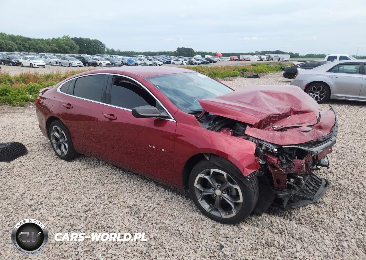 2019 Chevrolet Malibu Rs VIN:1G1ZG5ST0KF185084 - 4
