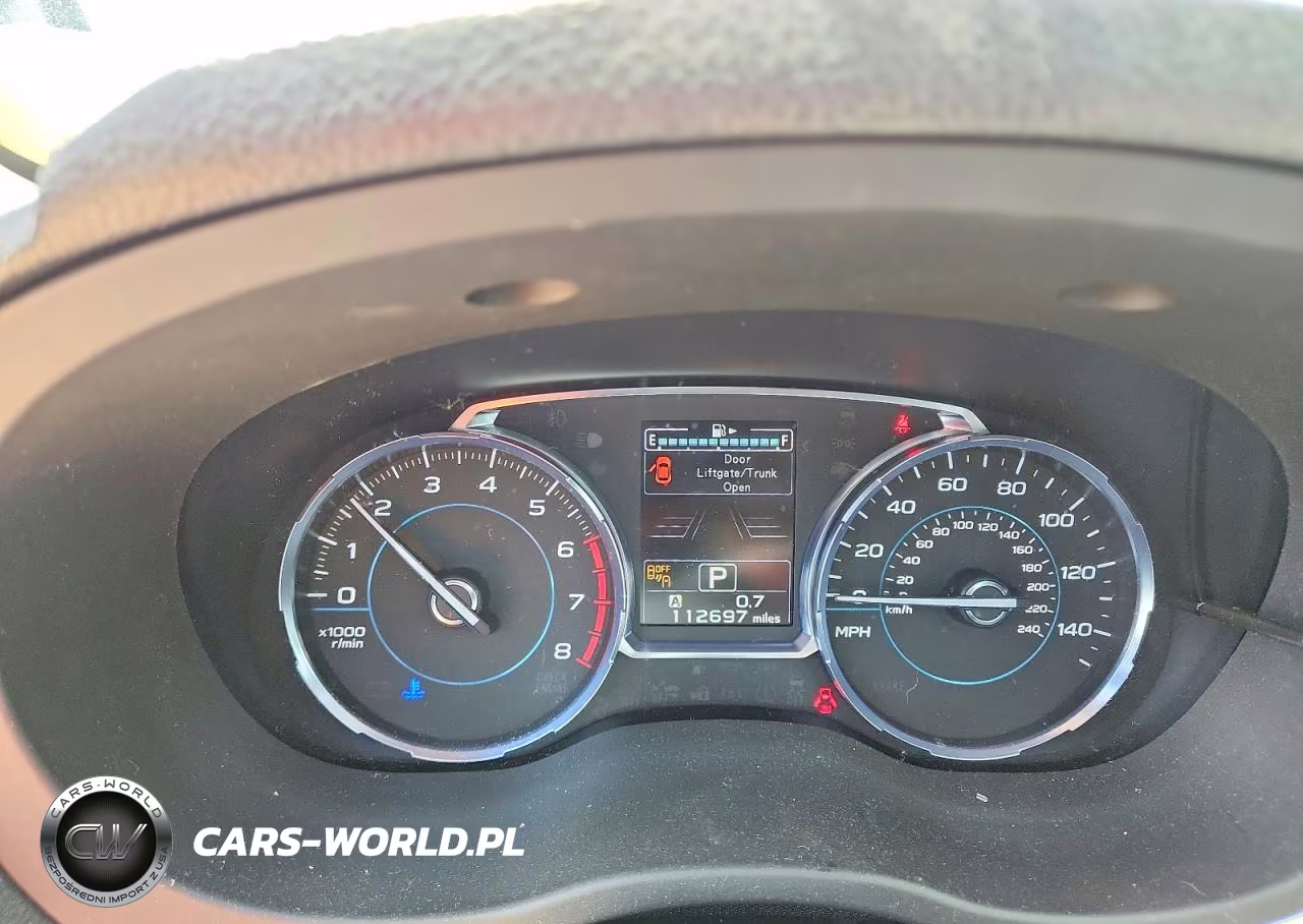 2018 Subaru Forester 2.5I Premium VIN:JF2SJAGC3JH495214 - 9