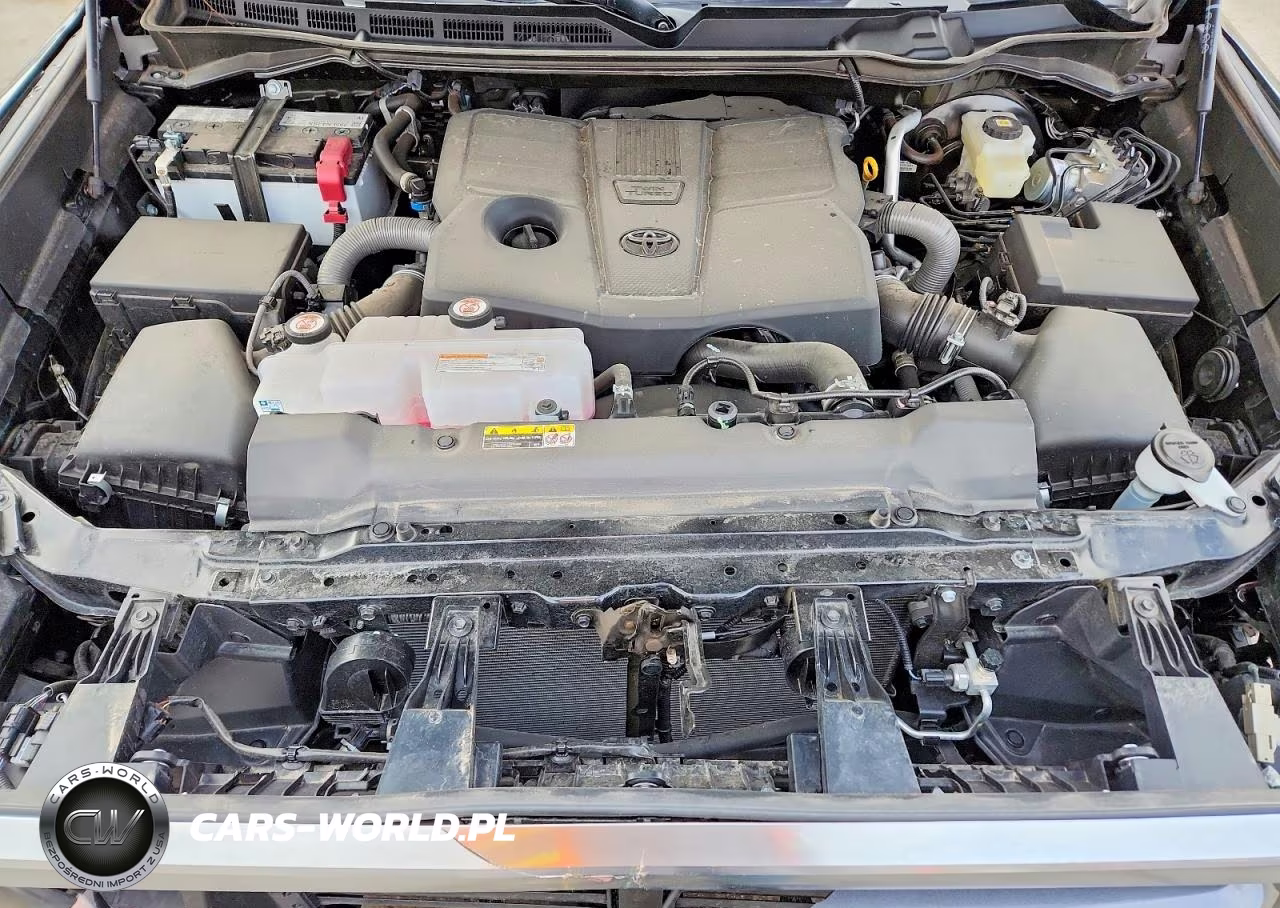 2025 Toyota Tundra Crewmax Limited VIN:5TFJA5DB2SX324748 - 11