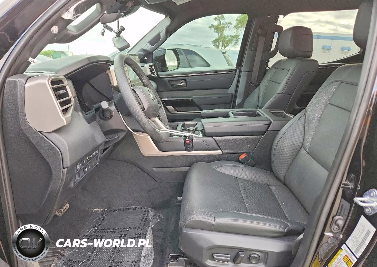 2025 Toyota Tundra Crewmax Limited VIN:5TFJA5DB2SX324748 - 7
