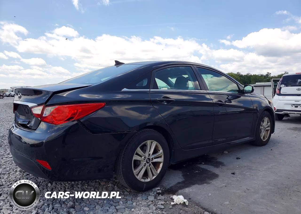 2014 Hyundai Sonata Gls VIN:5NPEB4AC0EH946268 - 3