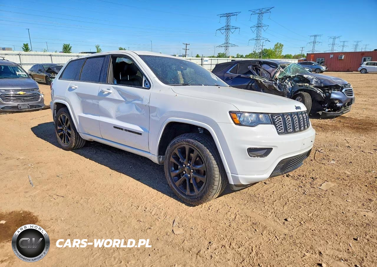 2020 Jeep Grand Cherokee Laredo VIN:1C4RJFAG5LC311042 - 4