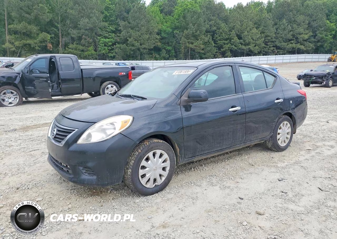 2014 Nissan Versa 1.6 Sv