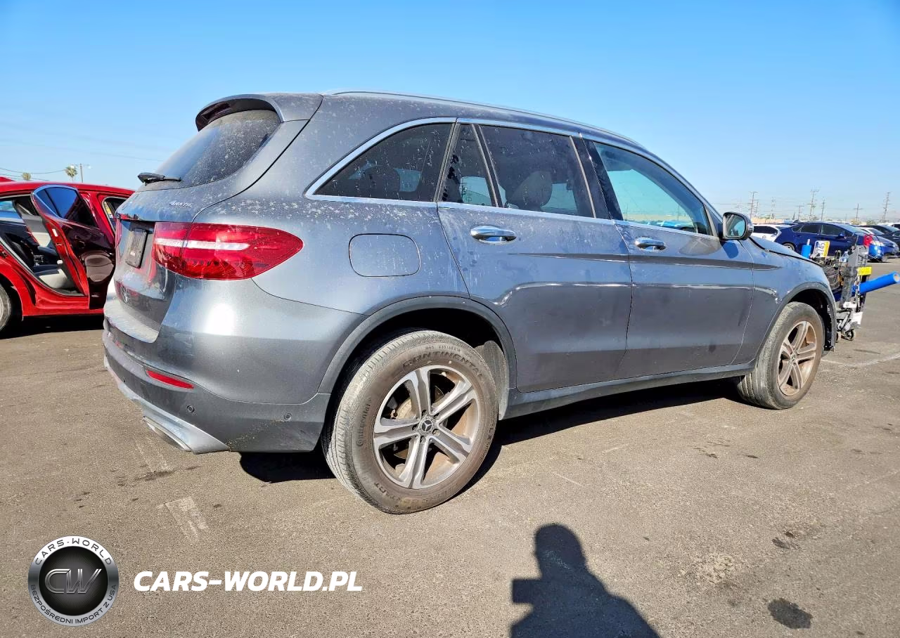 2017 Mercedes-Benz Glc 300 4Matic VIN:WDC0G4KB5HF203549 - 3