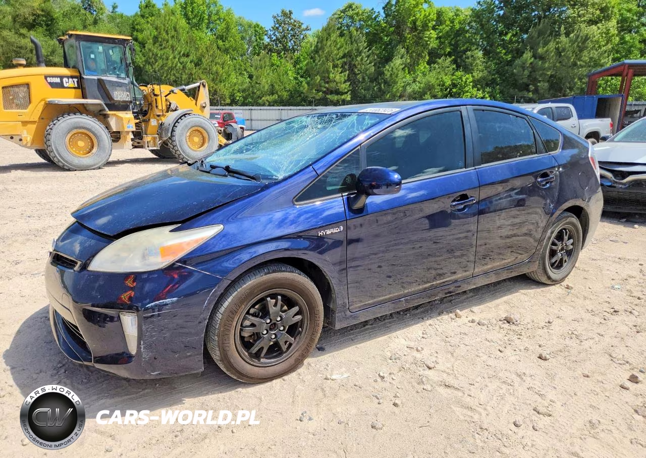 2013 Toyota Prius Three