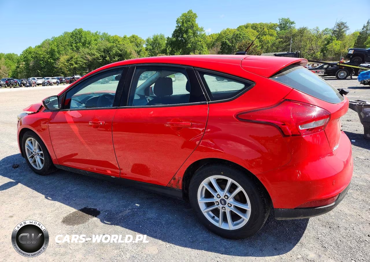 2015 Ford Focus Se VIN:1FADP3K2XFL208655 - 2