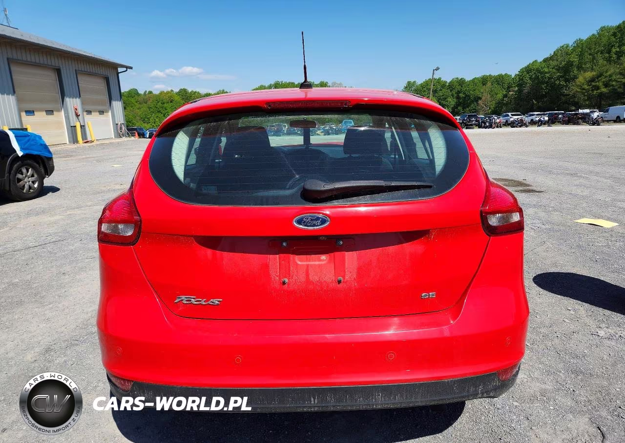 2015 Ford Focus Se VIN:1FADP3K2XFL208655 - 6