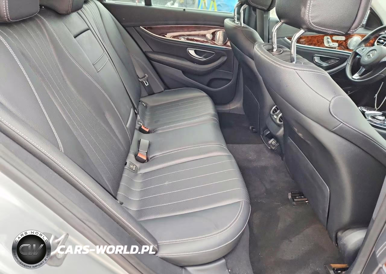 2018 Mercedes-Benz E 400 4Matic VIN:WDDZH6GB2JA374329 - 10