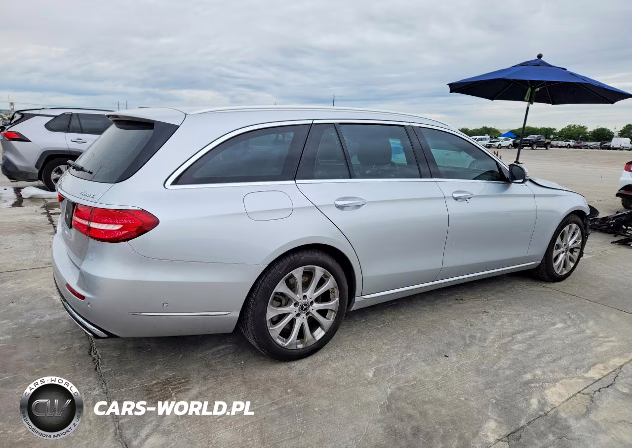 2018 Mercedes-Benz E 400 4Matic VIN:WDDZH6GB2JA374329 - 3