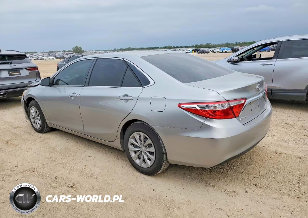2015 Toyota Camry Le VIN:4T4BF1FKXFR484851 - 2