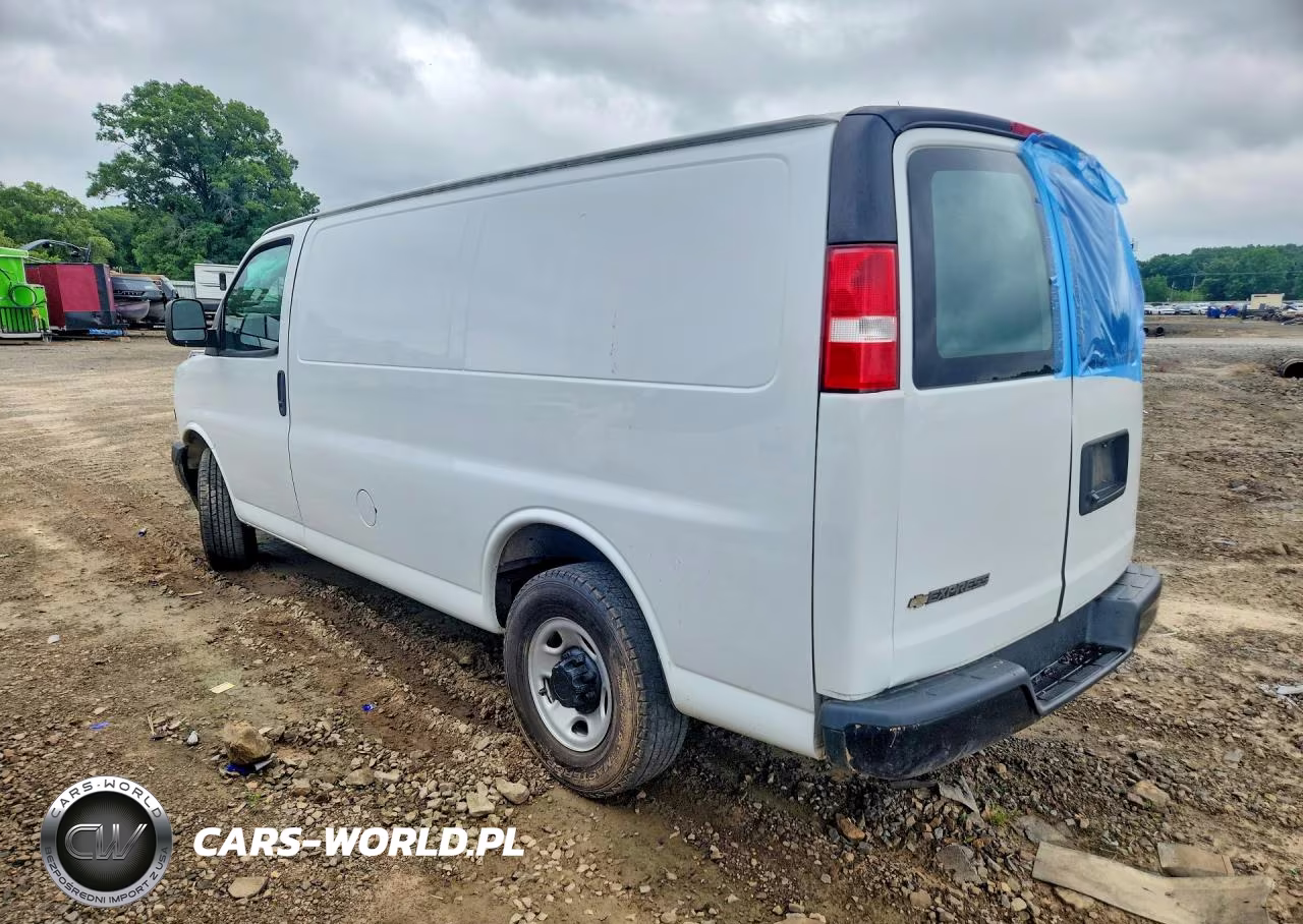 2021 Chevrolet Express G2500 VIN:1GCWGAFP7M1260895 - 2