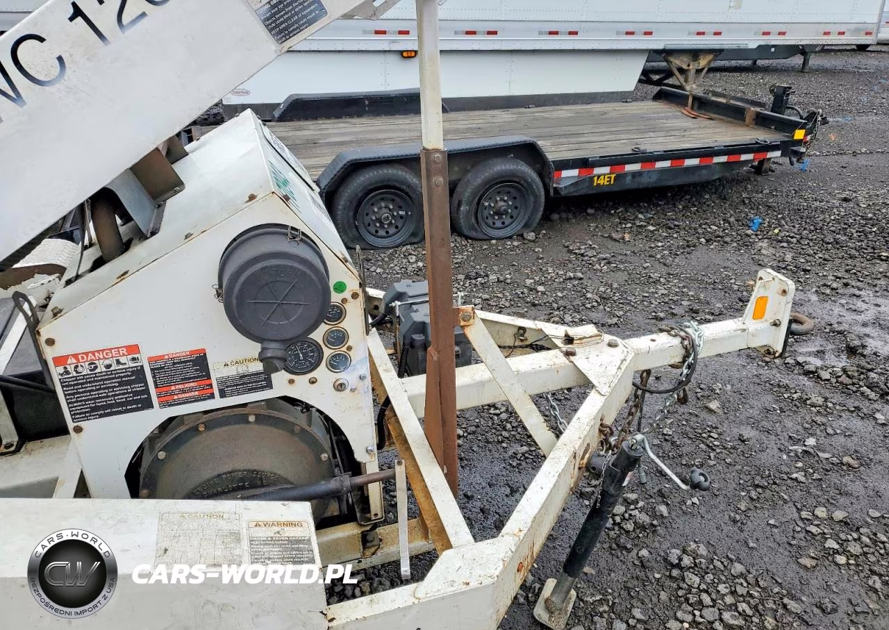 2009 Altec Wood Chipper VIN:5WDS110199S200236 - 5