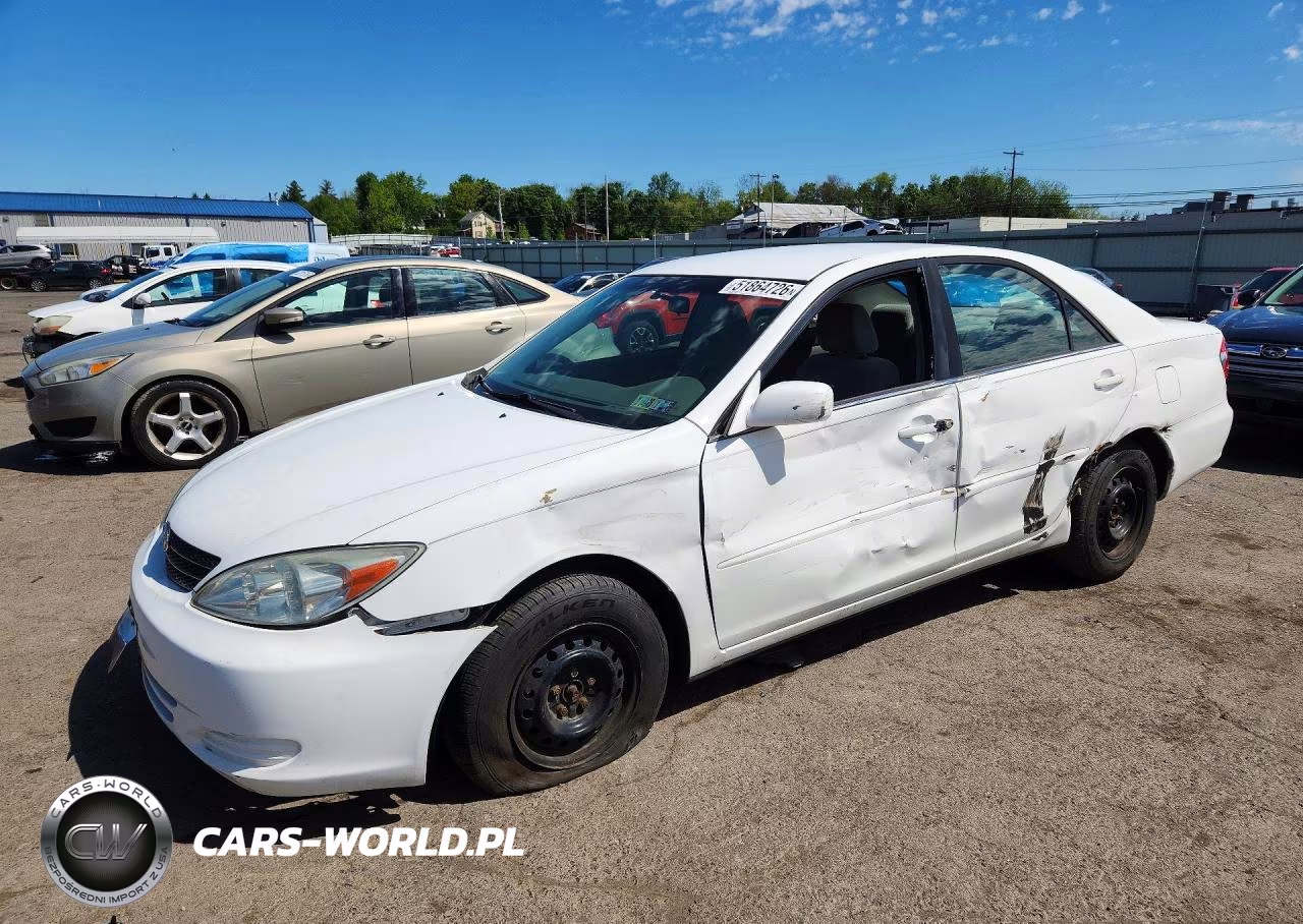 2004 Toyota Camry Le