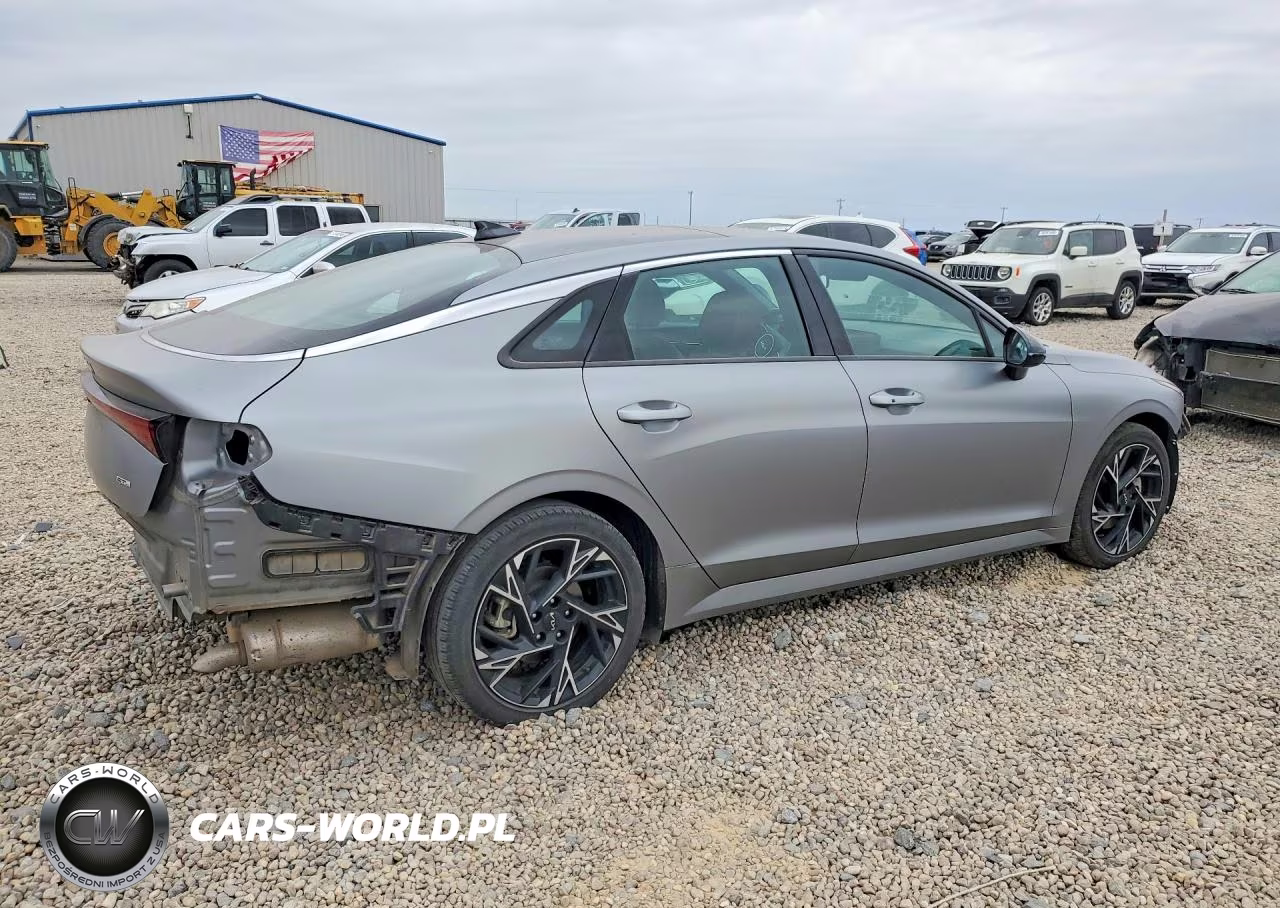 2025 Kia K5 Gt Line VIN:KNAG64J76S5322239 - 3